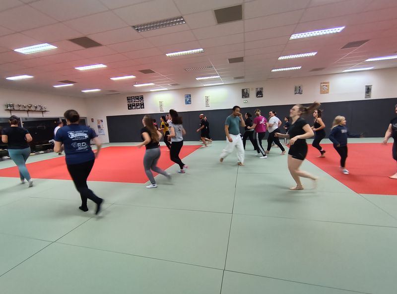 Le Stage de self-defense a attiré du monde
