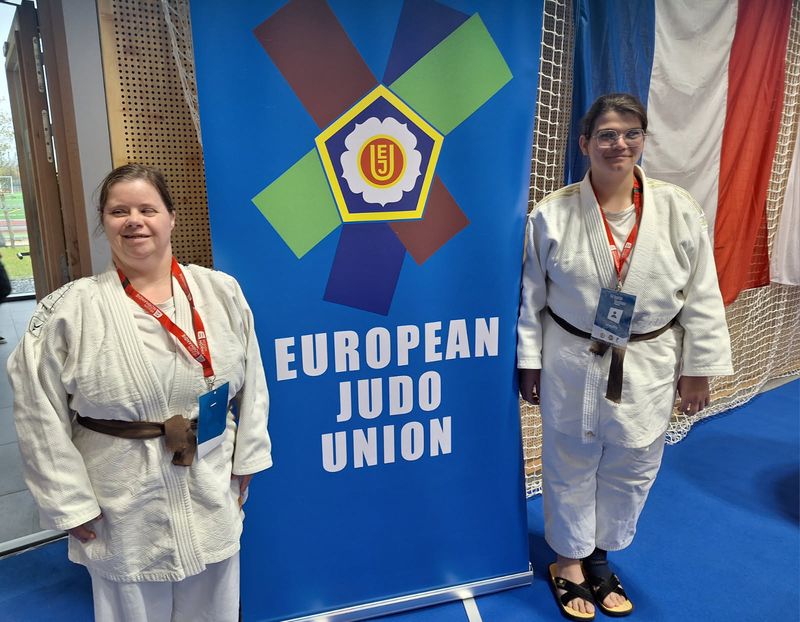 Justine et Marine sont à Houlgate